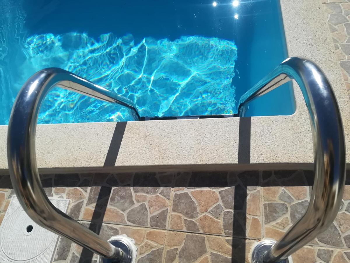 Holiday home Montejunto Villas-casa Do Esquilo